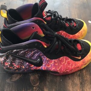 NIKE AIR FOAMPOSITE ONE